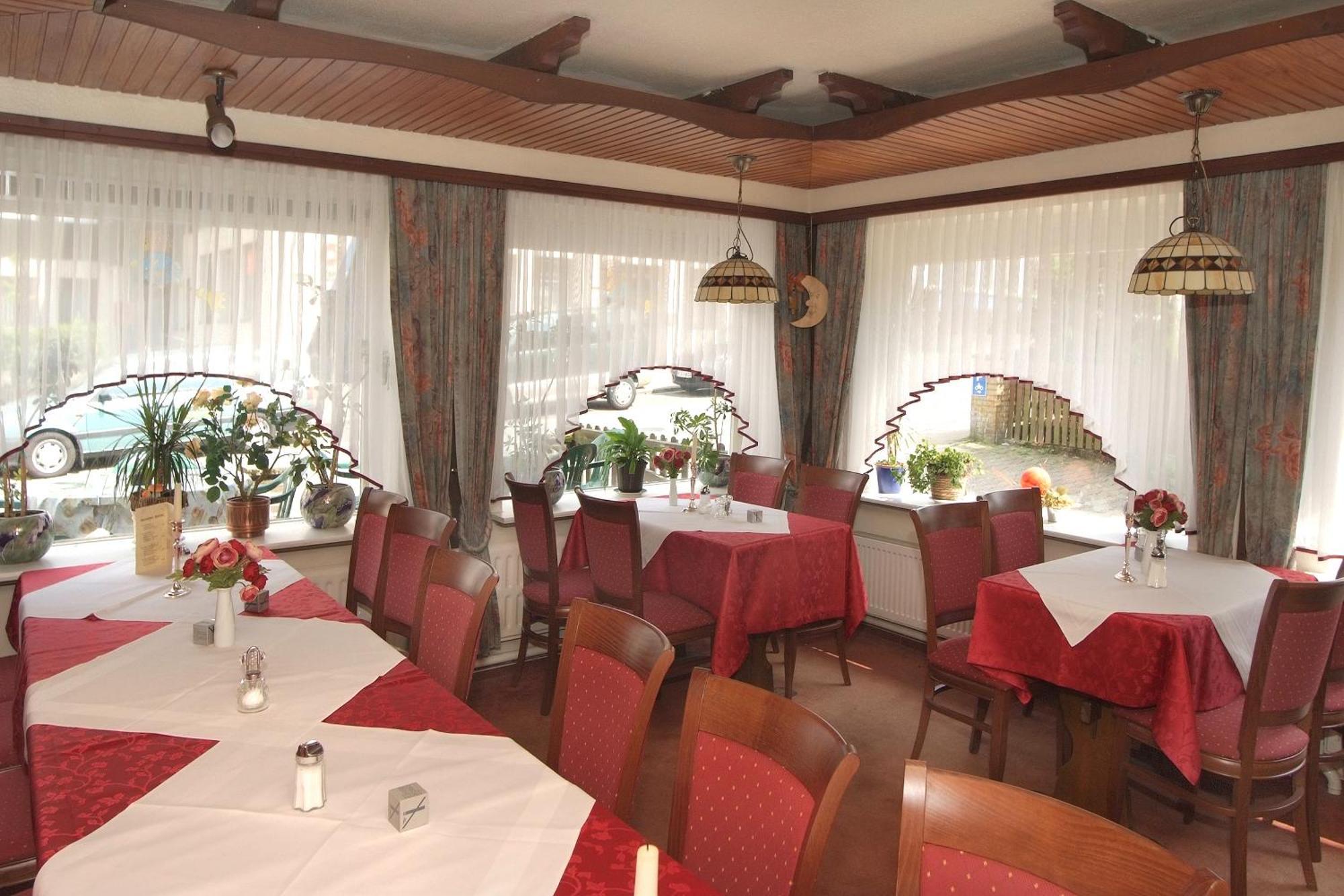 Hotel-Cafe-Restaurant Parkhaus Altenau  Exterior photo